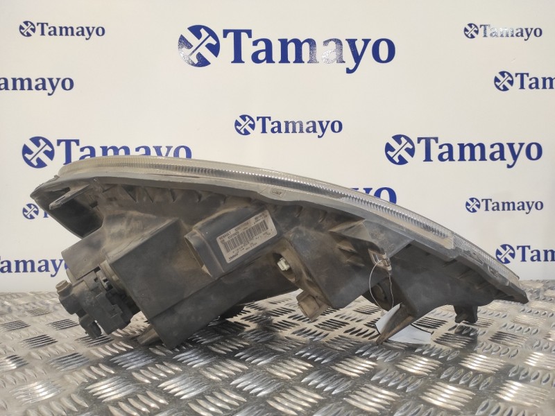 Recambio de faro izquierdo para opel vivaro furgón/combi (07.2006 =>) 2.0 16v cdti referencia OEM IAM 8200701354 89313970 938598