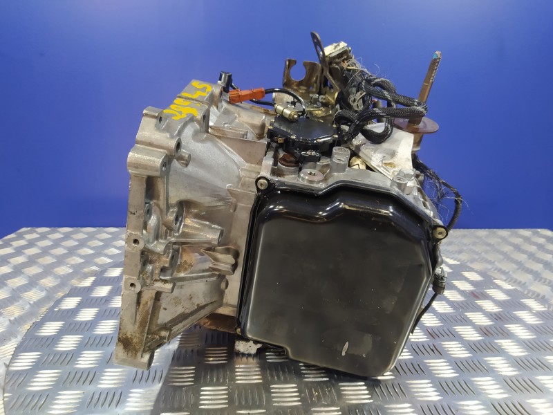 Recambio de caja cambios para citroën xantia berlina 1.9 td sx referencia OEM IAM 20TPA5  