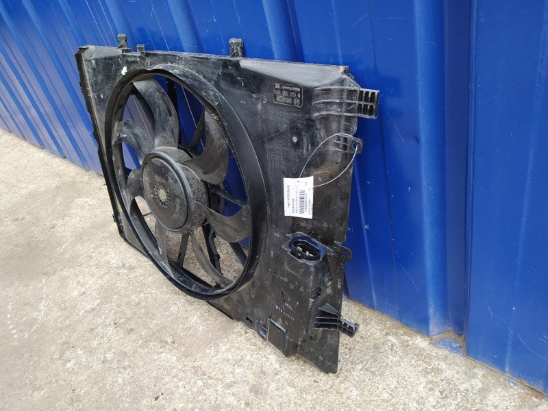 Recambio de electroventilador para mercedes-benz clase a (w176) 1.6 cat referencia OEM IAM 0130308401  