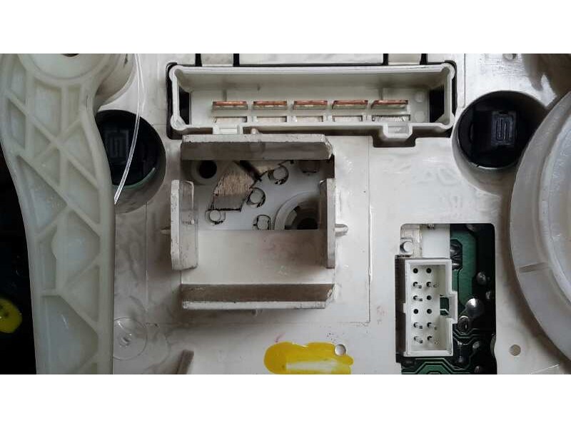 Recambio de rele mando calefacción para opel astra g berlina 2.0 dti referencia OEM IAM 24463629 101173A 52496555