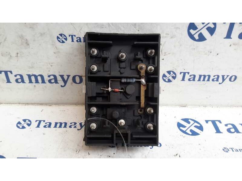 Recambio de mando elevalunas delantero izquierdo para bmw serie 7 (e32) 3.5 cat referencia OEM IAM 1379075  