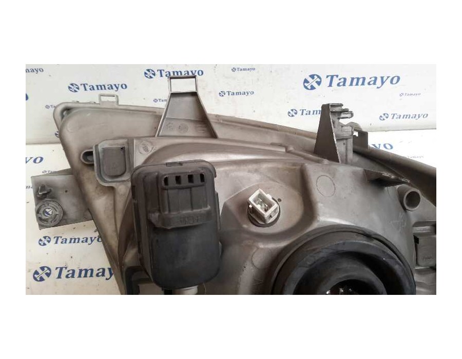 Recambio de faro izquierdo para opel vivaro 1.9 cdti cat (f9q-760 / l08) referencia OEM IAM 7700311371  91165719