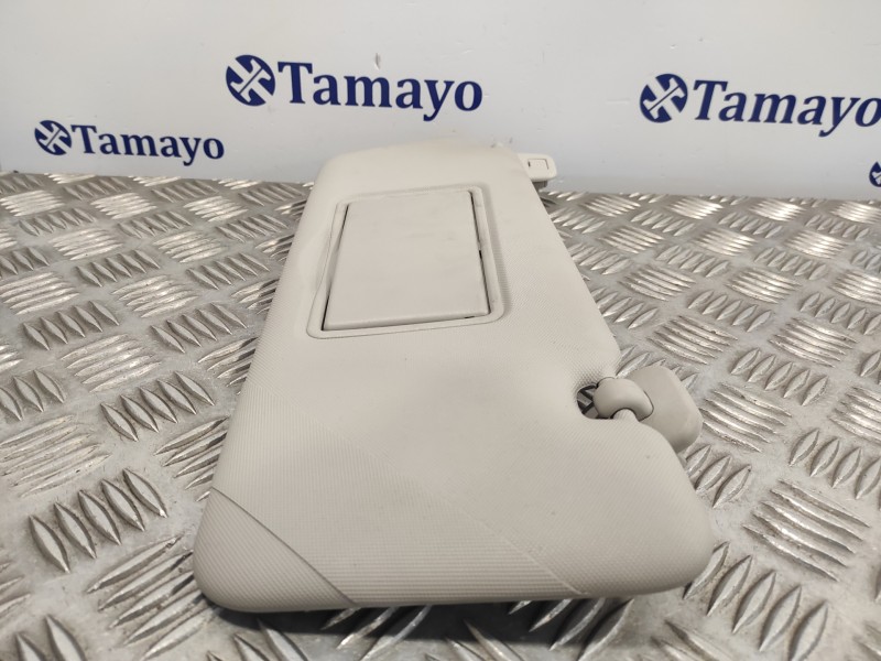 Recambio de parasol izquierdo para renault clio iv 1.5 dci diesel fap energy referencia OEM IAM 964012136R  