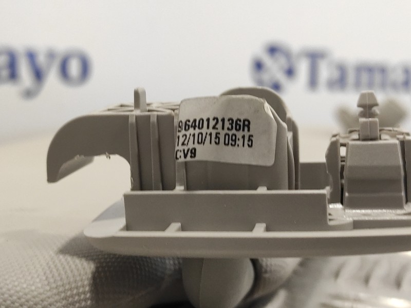 Recambio de parasol izquierdo para renault clio iv 1.5 dci diesel fap energy referencia OEM IAM 964012136R  