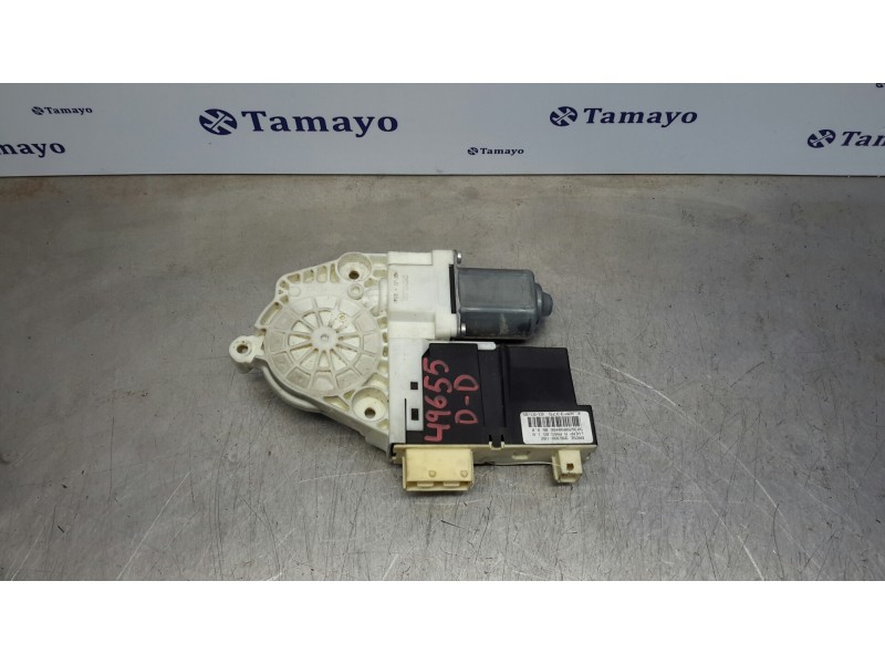 Recambio de motor elevalunas delantero derecho para peugeot 307 break/sw (s2) referencia OEM IAM 997831101 996388102 7746004701