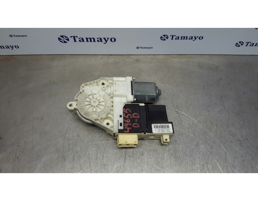 Recambio de motor elevalunas delantero derecho para peugeot 307 break/sw (s2) referencia OEM IAM 997831101 996388102 7746004701