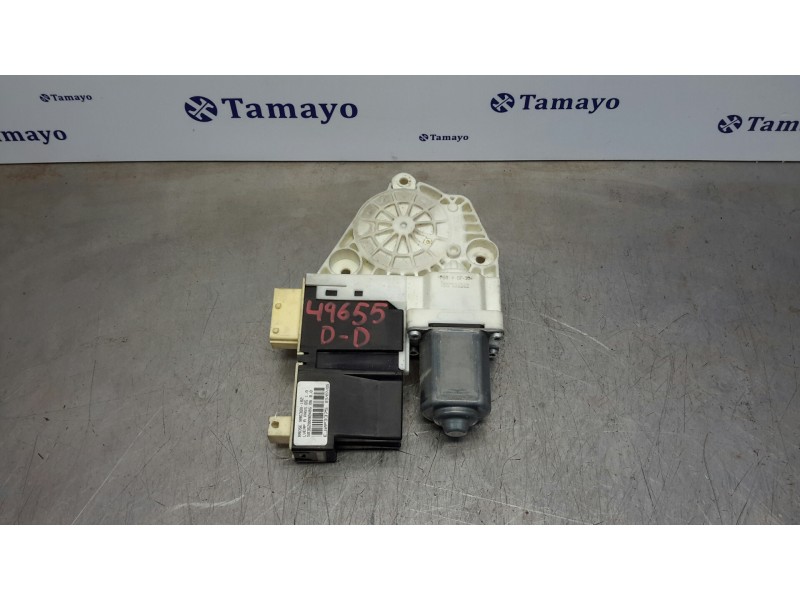 Recambio de motor elevalunas delantero derecho para peugeot 307 break/sw (s2) referencia OEM IAM 997831101 996388102 7746004701