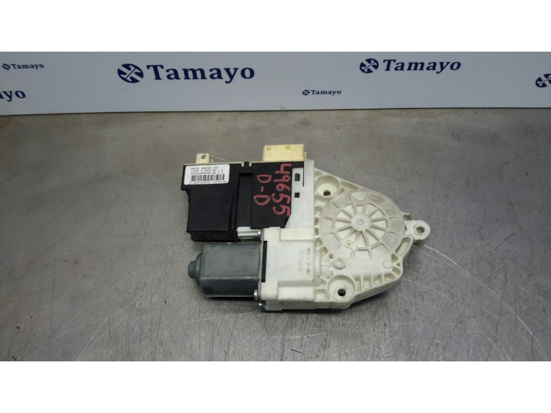 Recambio de motor elevalunas delantero derecho para peugeot 307 break/sw (s2) referencia OEM IAM 997831101 996388102 7746004701