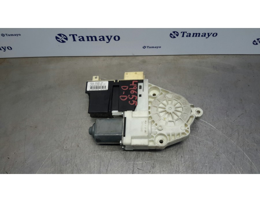 Recambio de motor elevalunas delantero derecho para peugeot 307 break/sw (s2) referencia OEM IAM 997831101 996388102 7746004701