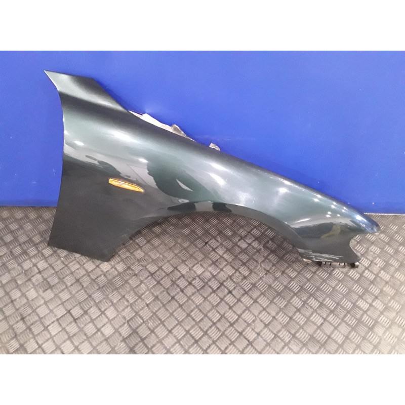 Recambio de aleta delantera derecha para bmw serie 7 (e65/e66) 3.6 v8 32v cat referencia OEM IAM   