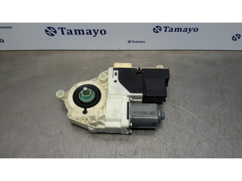 Recambio de motor elevalunas delantero derecho para peugeot 307 break/sw (s2) referencia OEM IAM 997831101 996388102 7746004701