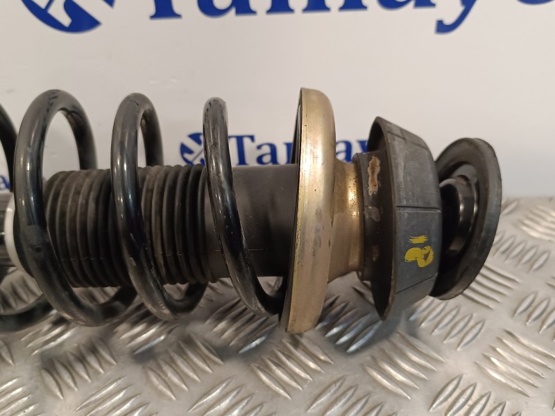 Recambio de amortiguador delantero derecho para suzuki swift berlina (mz) referencia OEM IAM 4160162J11  E3502201