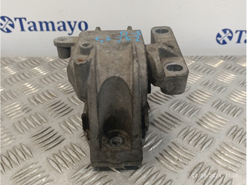 Recambio de soporte motor derecho para seat leon (1p1) 1.6 referencia OEM IAM 1K0199262AL  