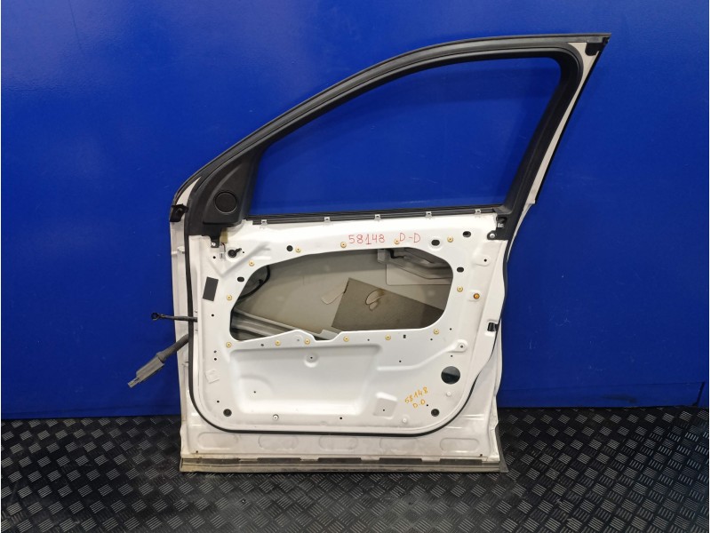 Recambio de puerta delantera derecha para land rover discovery sport referencia OEM IAM   