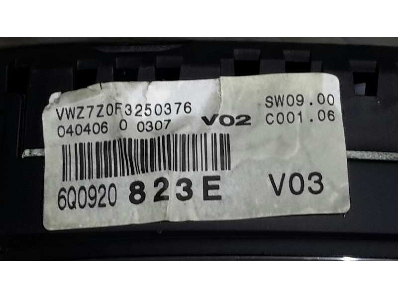 Recambio de cuadro instrumentos para volkswagen polo (9n3) 1.4 tdi referencia OEM IAM 6Q0920823E  110080321009A
