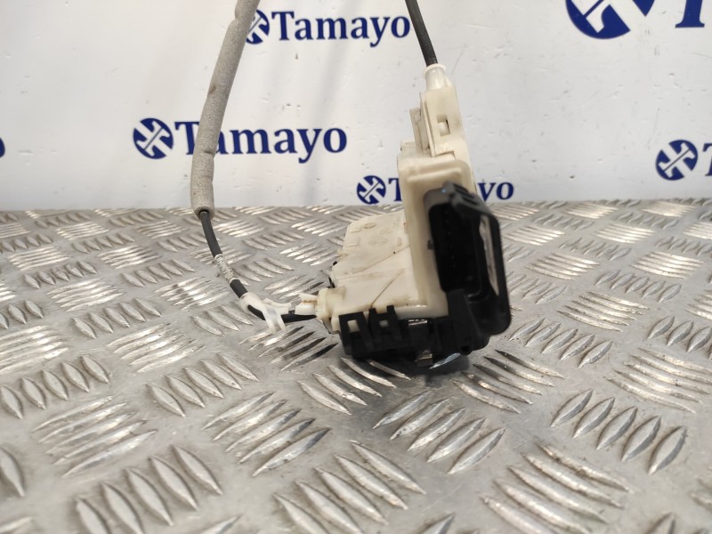 Recambio de cerradura puerta corredera derecha para toyota proace referencia OEM IAM 16942526  