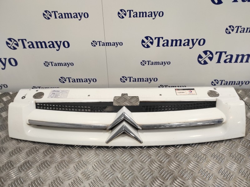 Recambio de rejilla delantera para citroën berlingo 1.6 16v hdi referencia OEM IAM 9644758077  