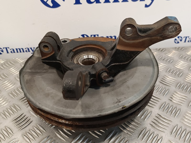 Recambio de mangueta delantera derecha para mitsubishi lancer berlina (cy0) referencia OEM IAM   