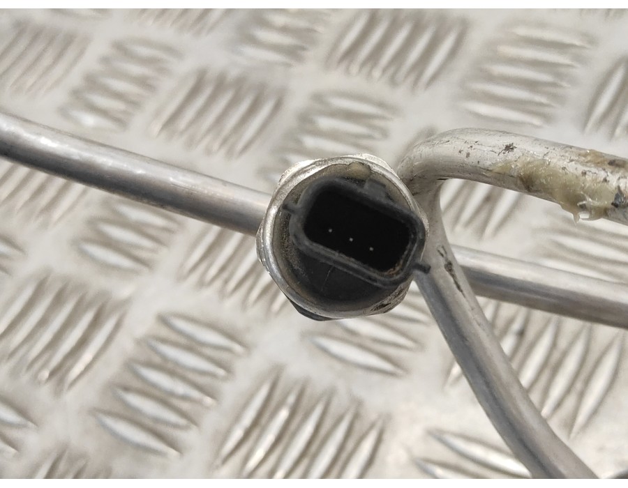 Recambio de tubos aire acondicionado para renault clio iv 1.5 dci diesel fap energy referencia OEM IAM 924405098R  