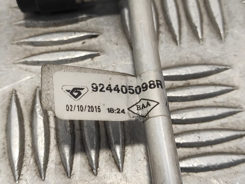 Recambio de tubos aire acondicionado para renault clio iv 1.5 dci diesel fap energy referencia OEM IAM 924405098R  