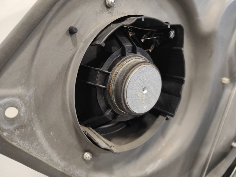 Recambio de elevalunas trasero izquierdo para mercedes-benz clase b (w245) 2.0 cdi cat referencia OEM IAM A1697301579  