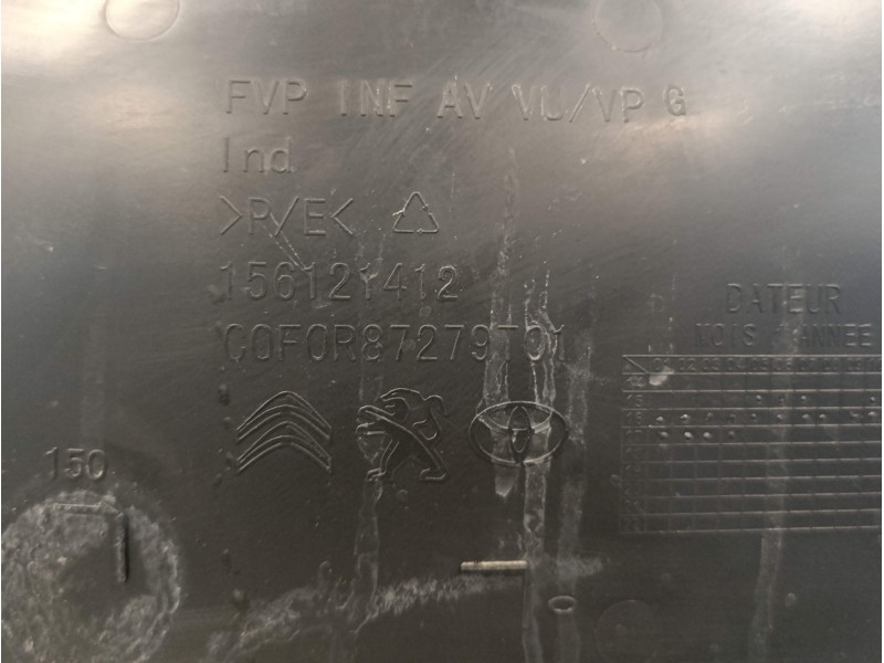 Recambio de guarnecido puerta delantera izquierda para toyota proace referencia OEM IAM 156121412 98082244ZM 156121432