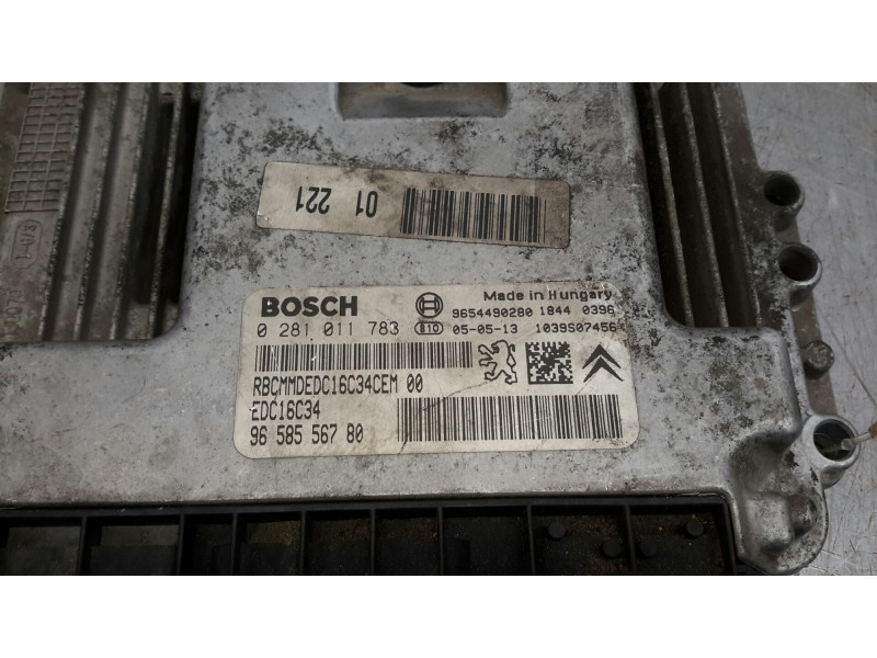 Recambio de centralita motor uce para peugeot 206 berlina 1.4 hdi referencia OEM IAM 0281011783 EDC16C34 9658556780