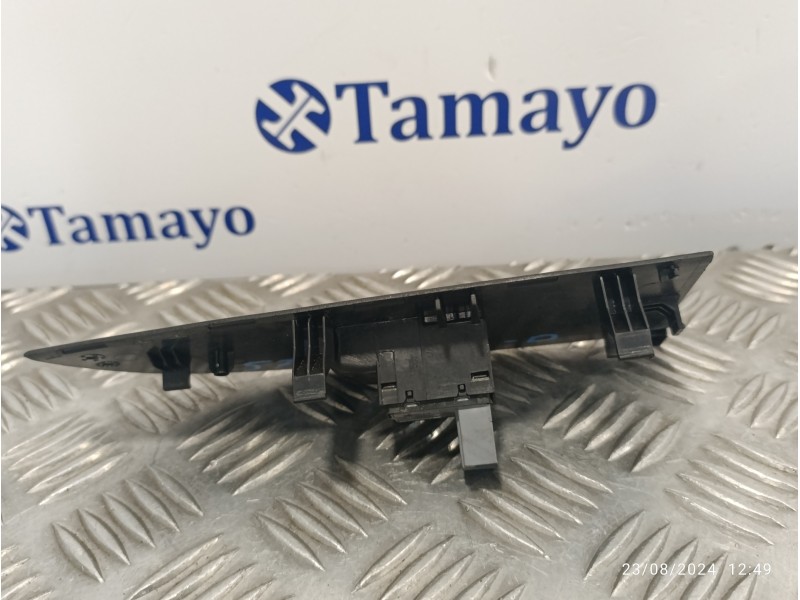 Recambio de mando elevalunas delantero derecho para seat leon (1p1) 1.6 referencia OEM IAM 1P1867172 7L6959855B 156023101