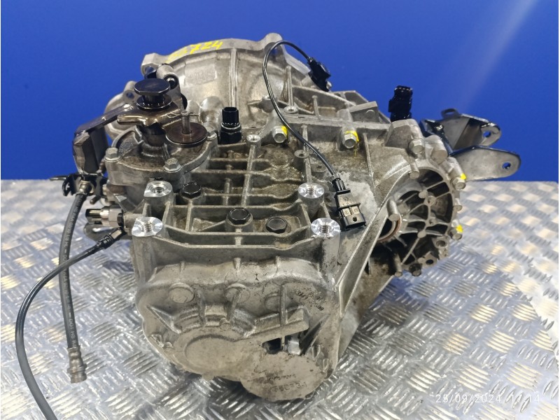 Recambio de caja cambios para kia cee´d 1.6 crdi cat referencia OEM IAM WAJ6H  