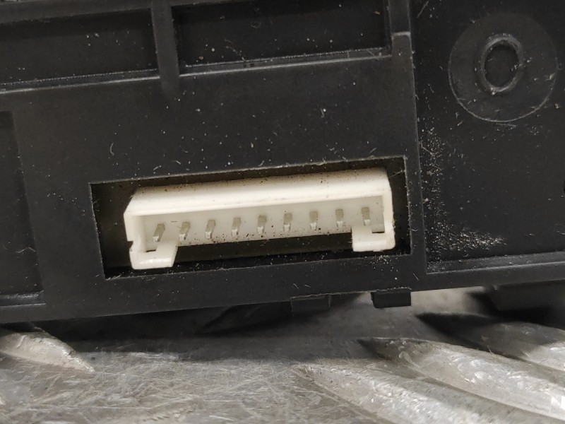 Recambio de mando intermitentes para renault scenic ii 1.5 dci diesel referencia OEM IAM   