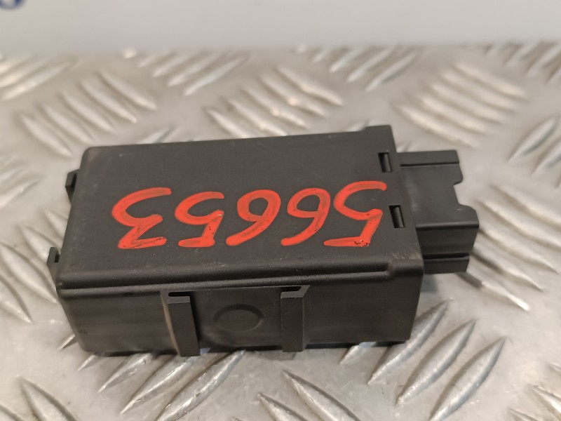 Recambio de boton cierre centralizado para nissan terrano/terrano.ii (r20) 2.7 turbodiesel referencia OEM IAM 285969F972  5WK464