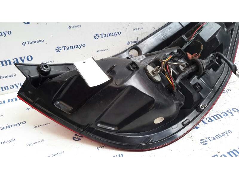 Recambio de piloto trasero izquierdo para hyundai i30 1.4 cat referencia OEM IAM 924012R0  