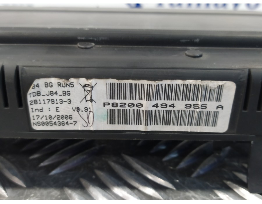 Recambio de cuadro instrumentos para renault scenic ii 1.5 dci diesel cat referencia OEM IAM P8200494955A 281179133 8200494955A