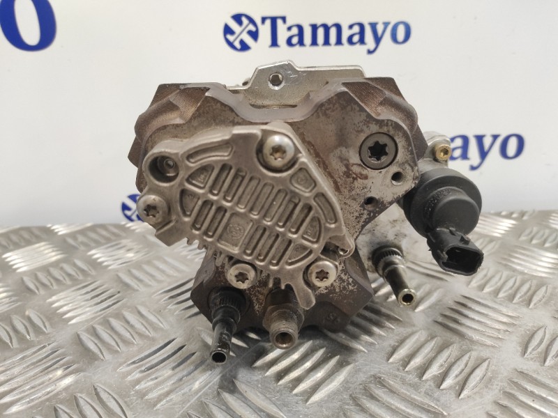 Recambio de bomba inyeccion para mazda 2 berlina (dy) referencia OEM IAM 0445010089  9651844380