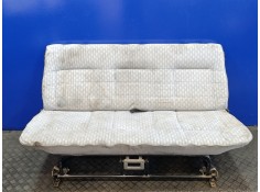 Recambio de asientos traseros para volkswagen multivan 2.4d referencia OEM IAM   