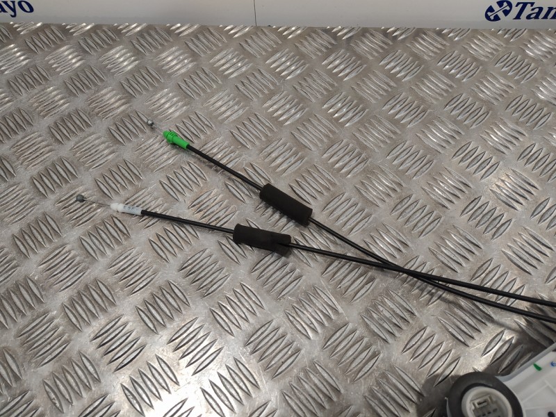 Recambio de cerradura puerta delantera izquierda para toyota aygo 1.0 cat referencia OEM IAM   