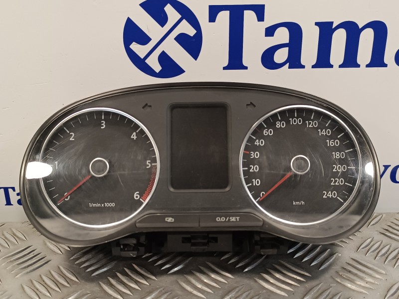 Recambio de cuadro instrumentos para volkswagen polo (6r1) 1.6 tdi referencia OEM IAM 6R0920861D  A2C53376828