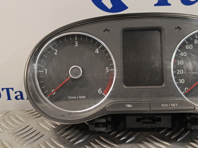 Recambio de cuadro instrumentos para volkswagen polo (6r1) 1.6 tdi referencia OEM IAM 6R0920861D  A2C53376828
