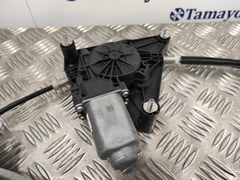 Recambio de elevalunas delantero izquierdo para toyota aygo 1.0 cat referencia OEM IAM 402663A 698200H031 430100E0