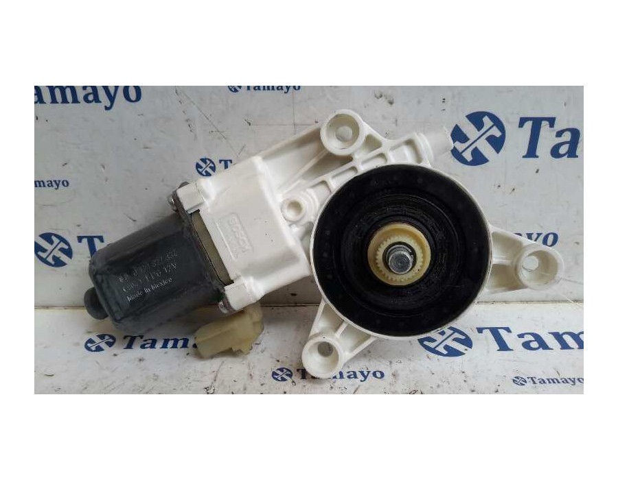Recambio de motor elevalunas trasero derecho para chrysler grand voyager 2.8 crd cat referencia OEM IAM 0130822334  3018076D