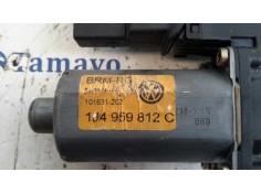 Recambio de motor elevalunas trasero derecho para volkswagen bora berlina (1j2) 2.3 v5 cat (agz) referencia OEM IAM 1J4959812C   2