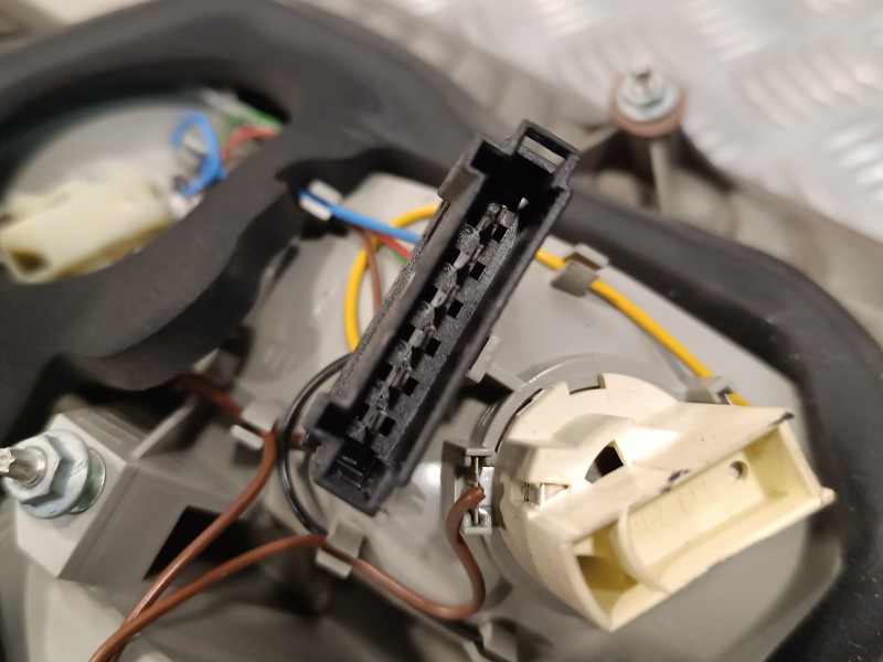 Recambio de piloto trasero derecho para mercedes-benz clase slk (w171) roadster 1.8 cat referencia OEM IAM   