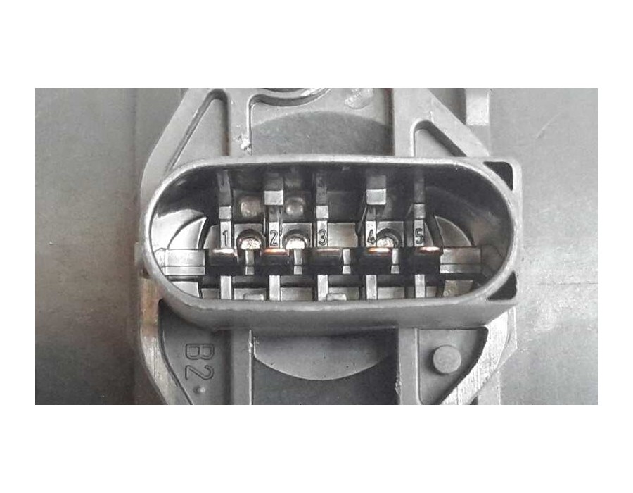 Recambio de caudalimetro para mercedes-benz clase c (w204) berlina 2.1 cdi cat referencia OEM IAM 0281002535  0261230189