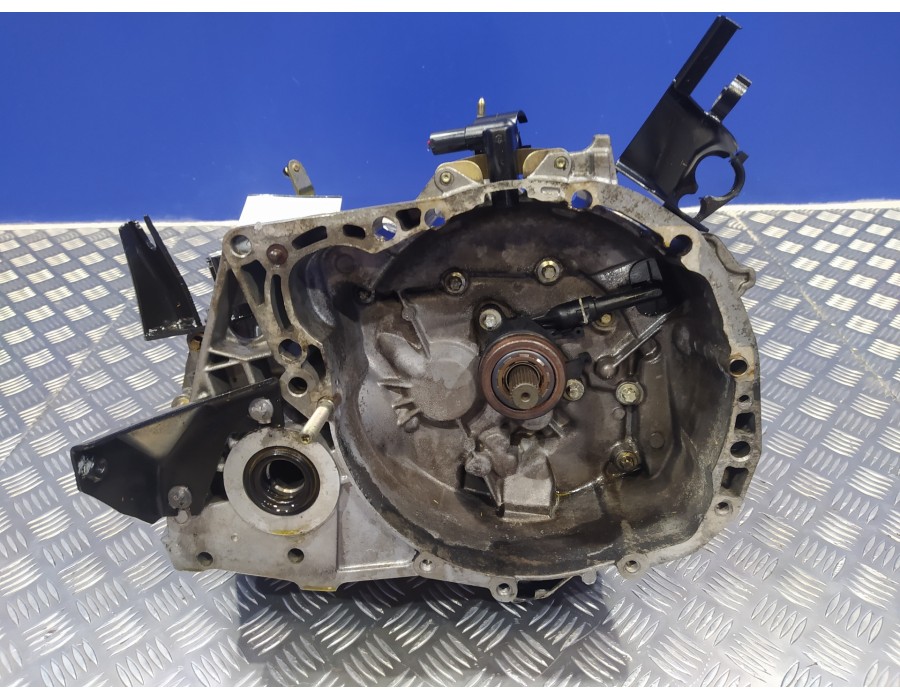 Recambio de caja cambios para nissan micra (k12e) 1.5 dci turbodiesel cat referencia OEM IAM JH3140 8200137170 8200210036
