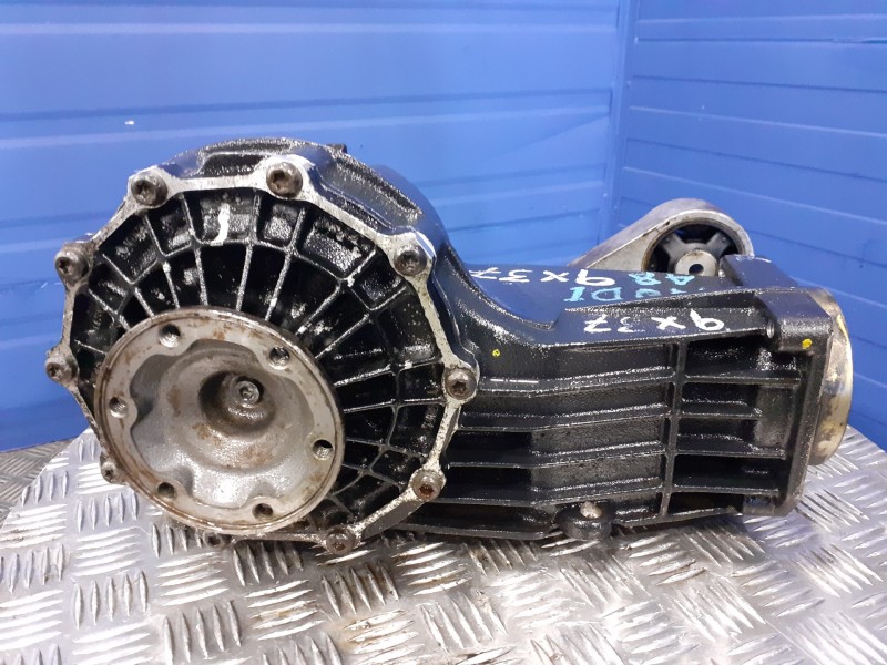 Recambio de diferencial trasero para audi a8 (d2) 3.7 v8 32v referencia OEM IAM 01R525053B  