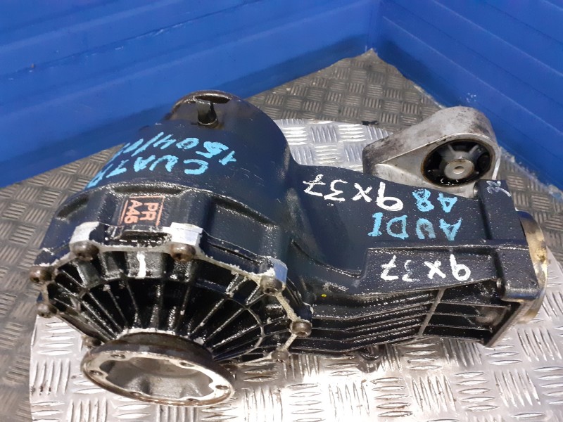 Recambio de diferencial trasero para audi a8 (d2) 3.7 v8 32v referencia OEM IAM 01R525053B  