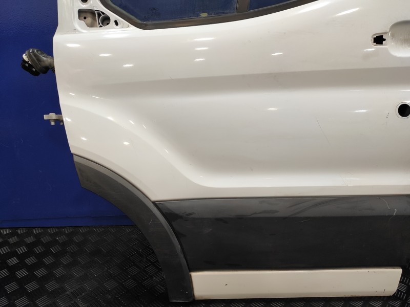 Recambio de puerta delantera izquierda para ford transit kastenwagen (ttg) referencia OEM IAM   
