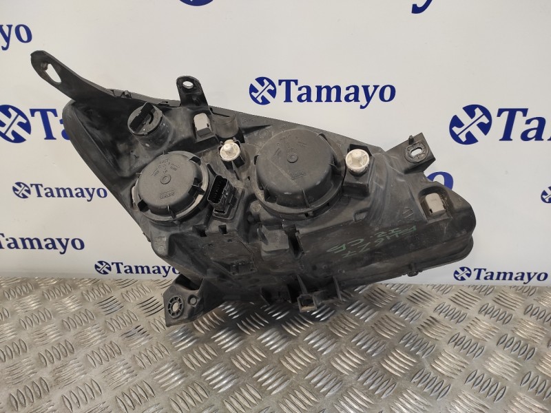 Recambio de faro izquierdo para citroën c5 berlina 2.0 hdi referencia OEM IAM 9632664880  89005269