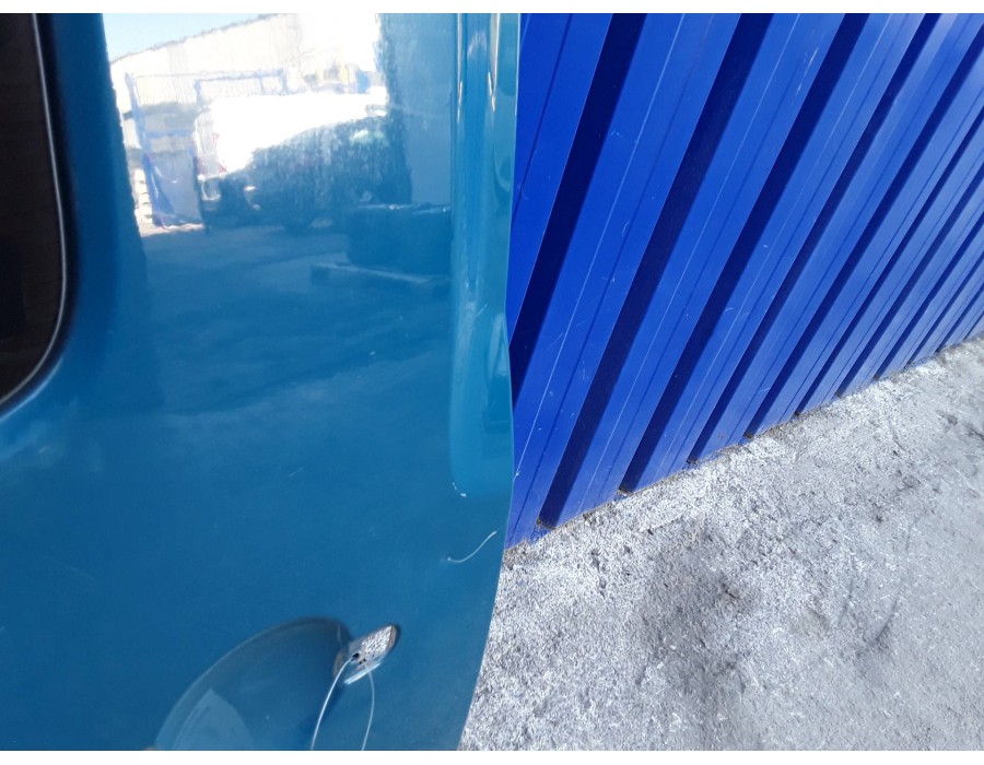 Recambio de puerta lateral corredera derecha para volkswagen caddy ka/kb (2k) 1.9 tdi referencia OEM IAM   