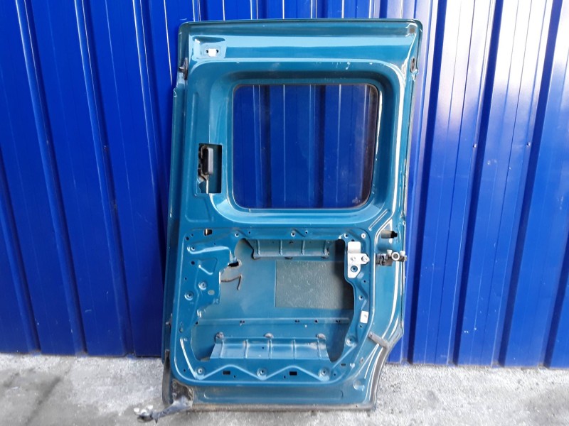 Recambio de puerta lateral corredera derecha para volkswagen caddy ka/kb (2k) 1.9 tdi referencia OEM IAM   